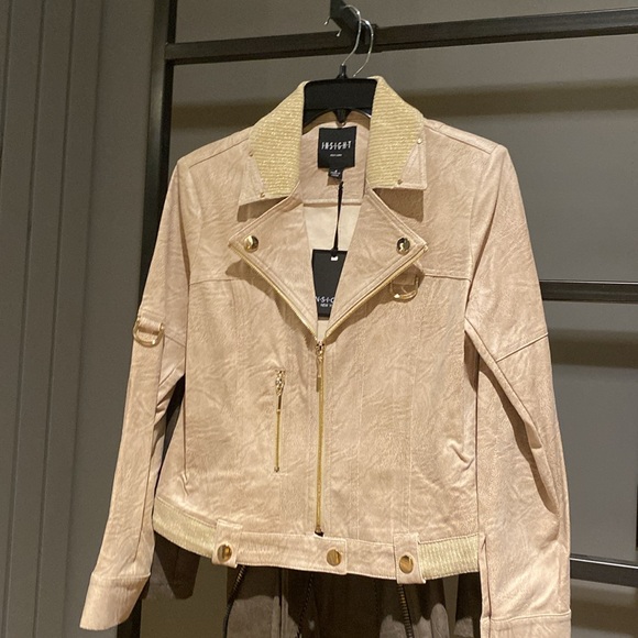 Insight NY BCJ101C06 Biscotti - Picture 3 of 8